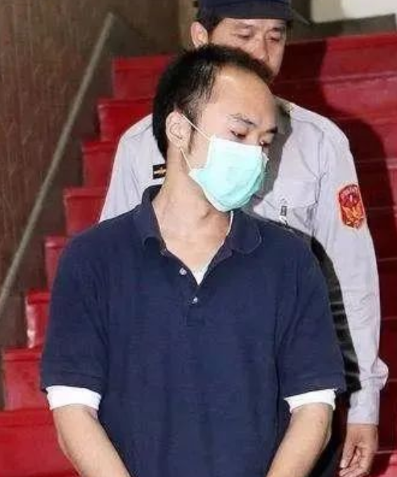 黑道狂徒第二部_黑道狂徒txt阅读_黑道狂徒