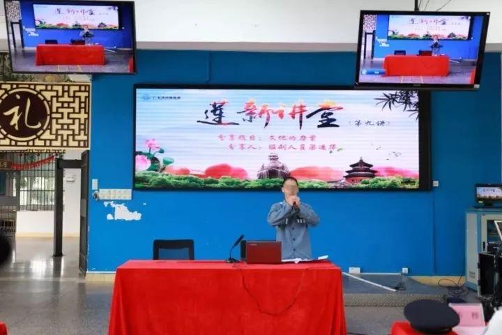 黄埔卫校2024招生分数线_黄埔卫校校长_黄埔卫校