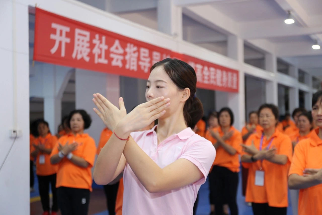 社会体育指导员证书有用吗_体育社会指导员证书多少钱_社会体育指导员培训合格证书