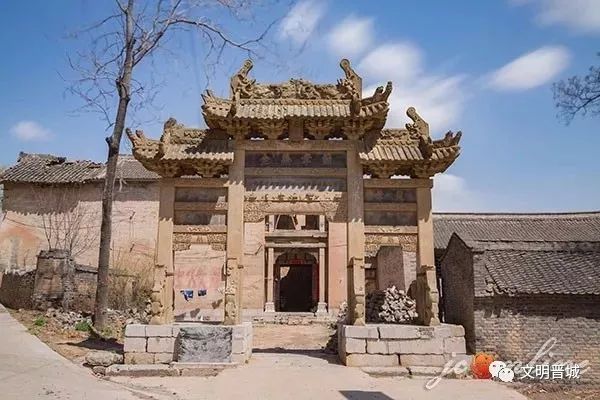 琤琮_琮琤怎么读什么意思_琮琤的拼音