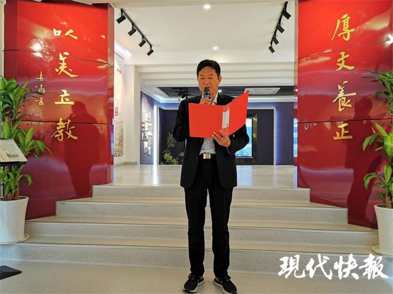 浙江省宁海中学_浙江宁海中学2019高考_浙江宁海中学校服