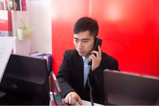 万通汽修学费_万通汽修学校哪家好_到万通学汽修收多少学费
