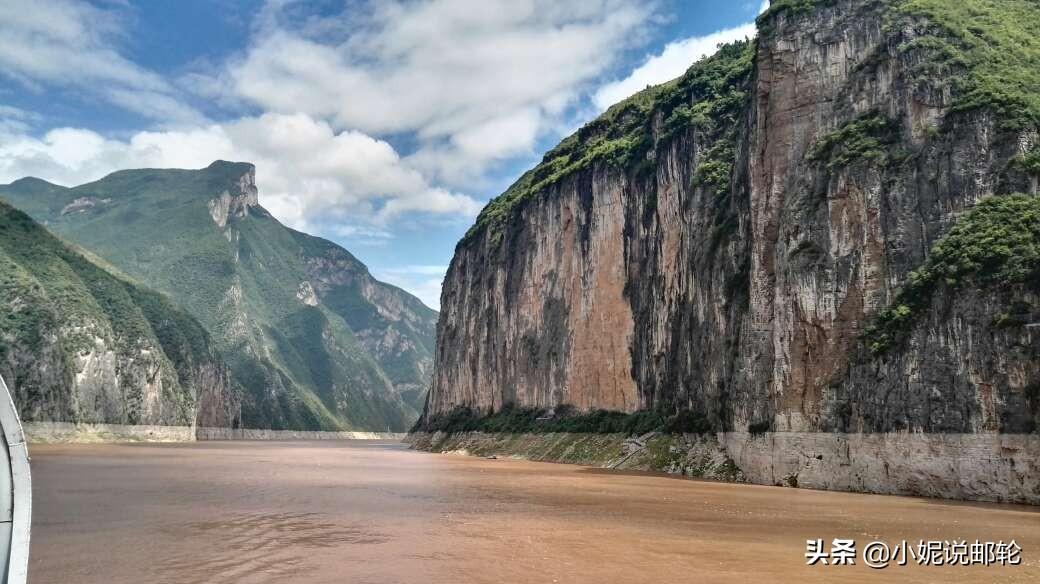 巴东三峡指的是哪三峡_巴东三峡中的三是什么意思_三峡在巴东吗