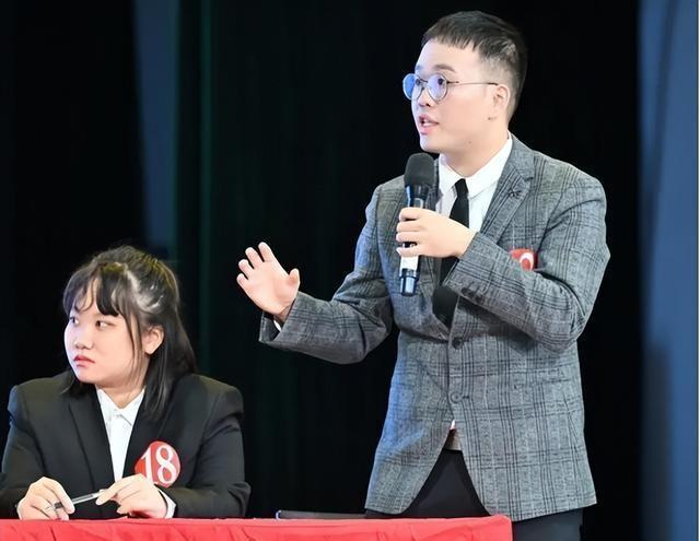 几岁上大学_大学上课时间_大学上课是怎么安排的