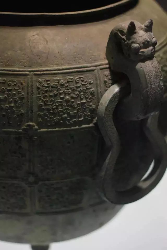 斗酒十千恣欢谑_恣欢谑的注音和翻译_恣欢谑的拼音和意思