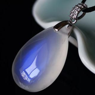 月光石功效作用与禁忌_月光石功效作用与主治_月光石的作用与功效