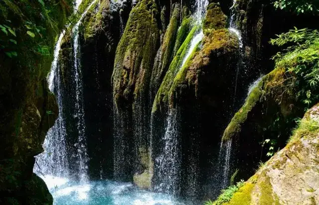 长江三峡豪华游轮内部图片_长江三峡旅游豪华游轮_长江三峡豪华旅游船