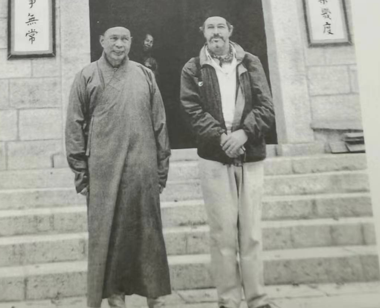 屈原是何方人士_屈原人是哪里人_屈原是哪里的人?