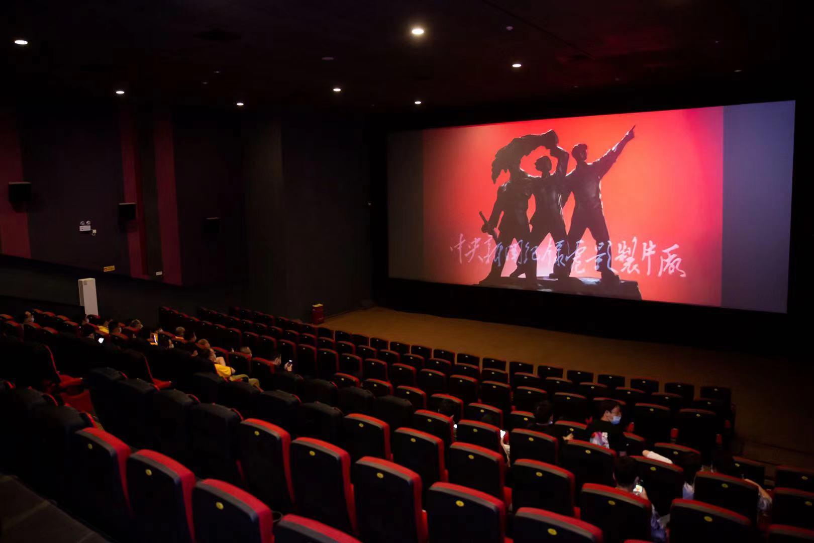 铁人王进喜电影_电影铁人王进喜观后感_电影铁人王进喜的扮演者是谁