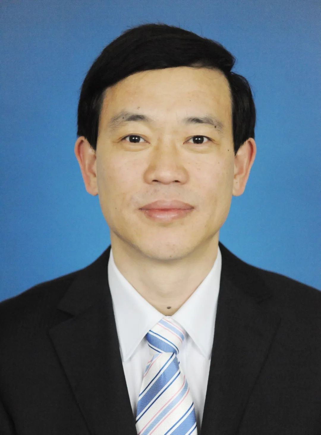 发动机英语单词怎么写_发动机英语_汽油发动机英语