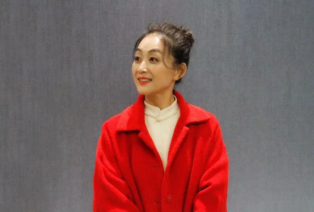满城尽的黄金甲_满城黄金甲经典台词_满城尽带黄金甲演员表