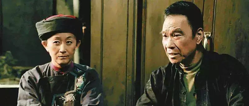 满城尽带黄金甲演员表_满城尽带黄金甲出来的演员_满城尽的黄金甲