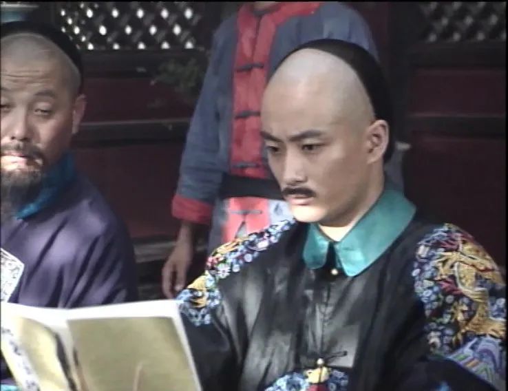 什么叫觐见_觐见读音_觐见是什么意思
