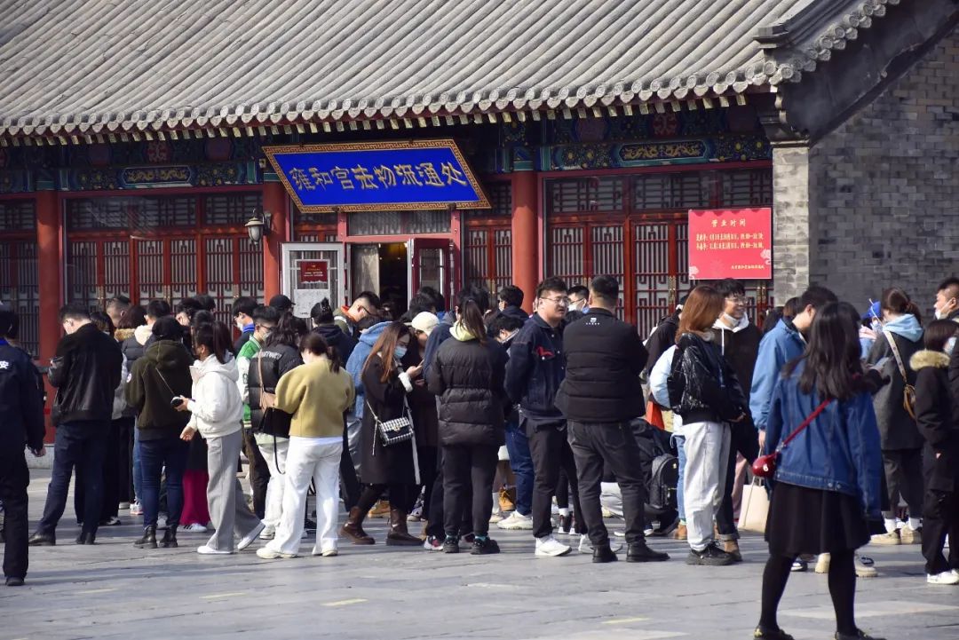 琉璃手镯对人体有害吗_琉璃手镯_琉璃手镯值钱吗