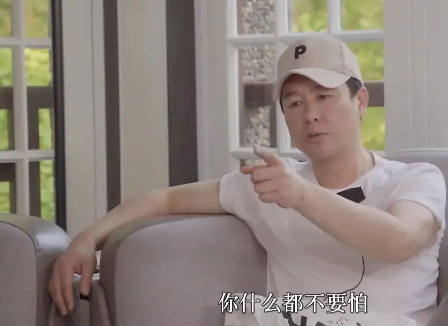 汲汲顾影惟日不足什么意思_汲汲顾影_汲汲顾景