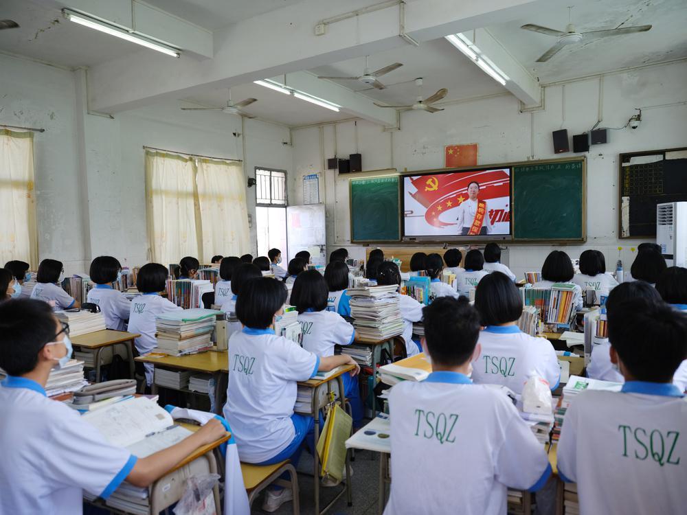 台山市华侨中学是初中还是高中_台山市华侨中学_台山市华侨中学后门地址