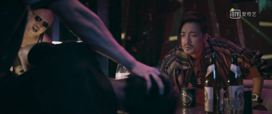 暗夜行者剧情介绍_暗夜行者那个不为人知的故事_行者暗夜剧情介绍大全