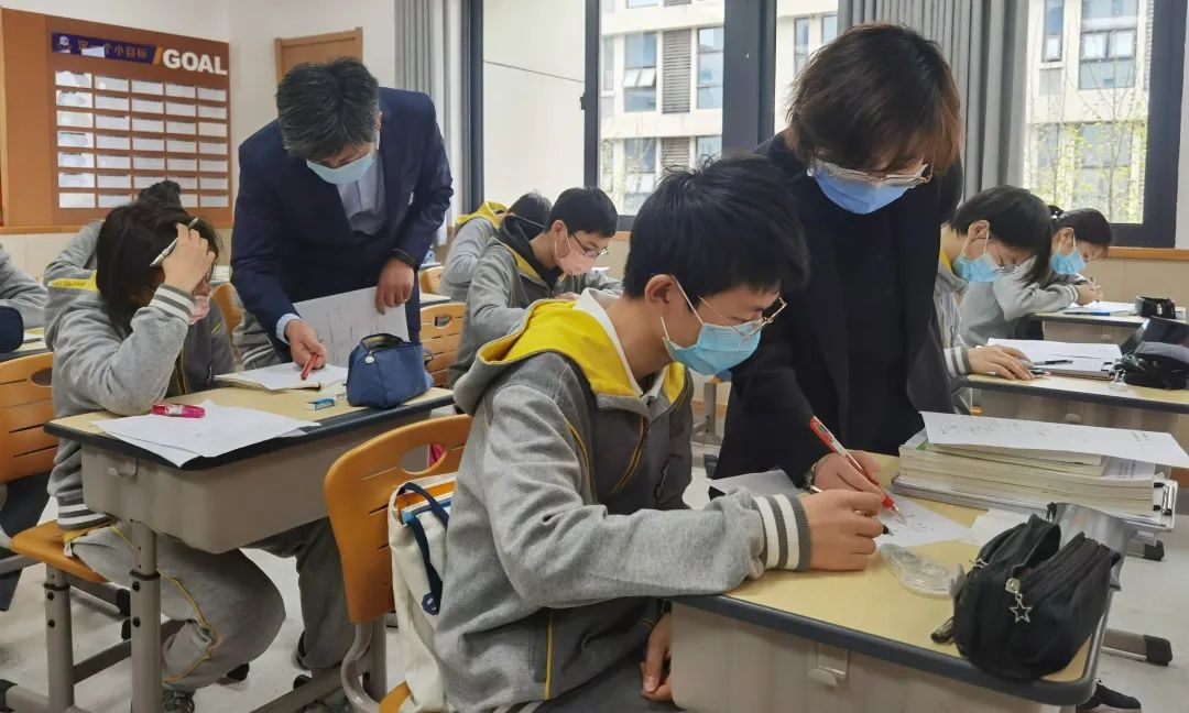 高中学费多少一学期_高中学费最终去向_高中上学学费