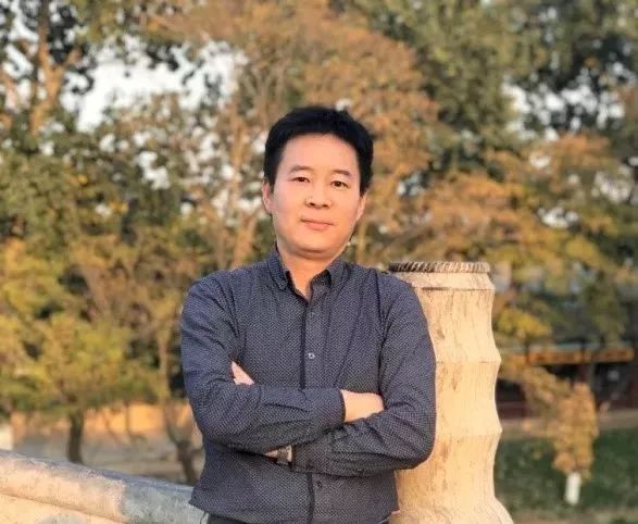 高中阶段学费_高中学费是一年还是一个学期_高中学费多少一学期
