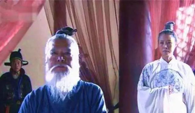 算命说面相好的话_算命人不愿给面相好的人说_算命的说面相