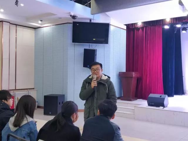经贸大学研究生官网_首经贸研究生院_经贸研修学院