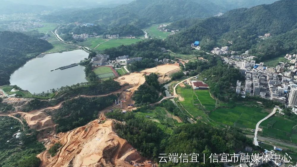高坡云顶花海_高坡_高坡露营基地