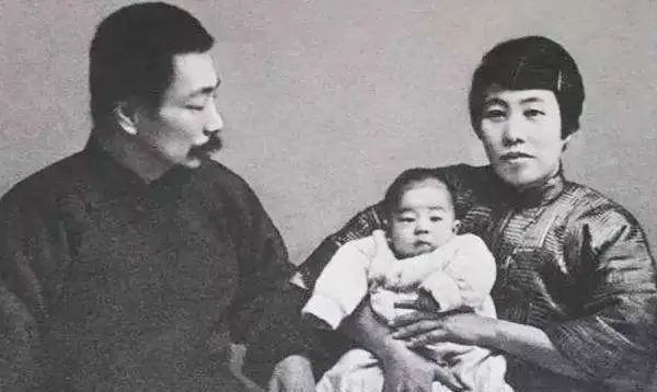 绷带的拼音_绷带拼音怎么拼写_绷带字拼音