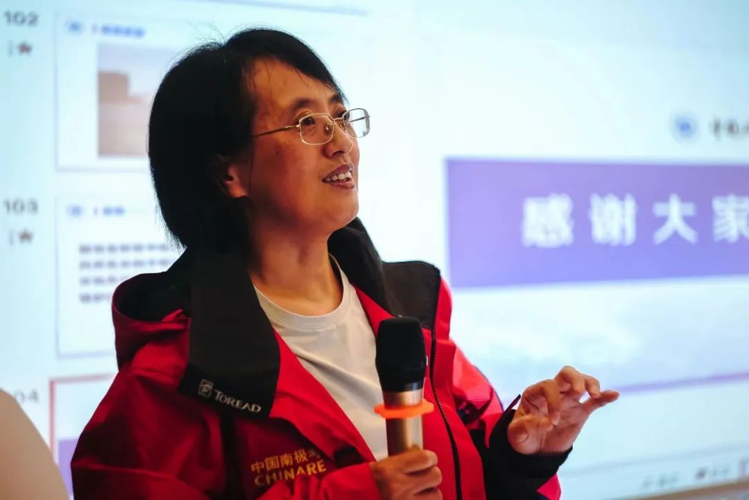 湛蓝徽章好看不_湛蓝徽章中徽章有什么用_湛蓝徽章