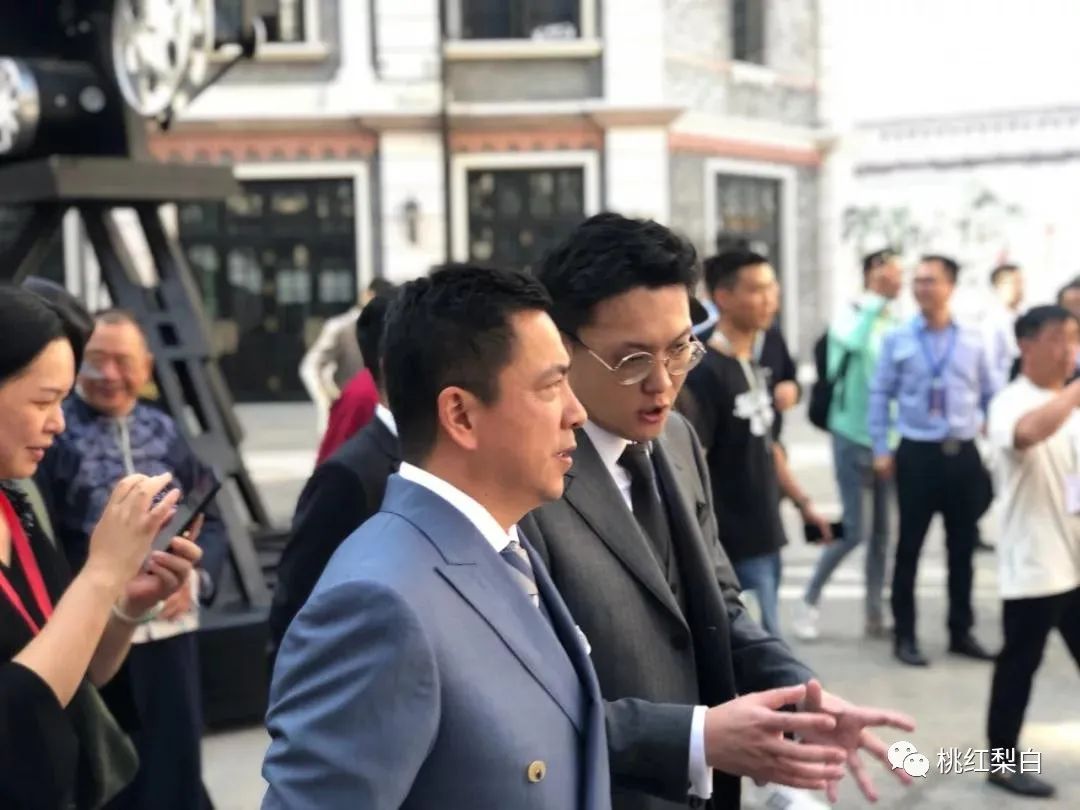 嚣读音_嚣怎么读_嚣读什么字
