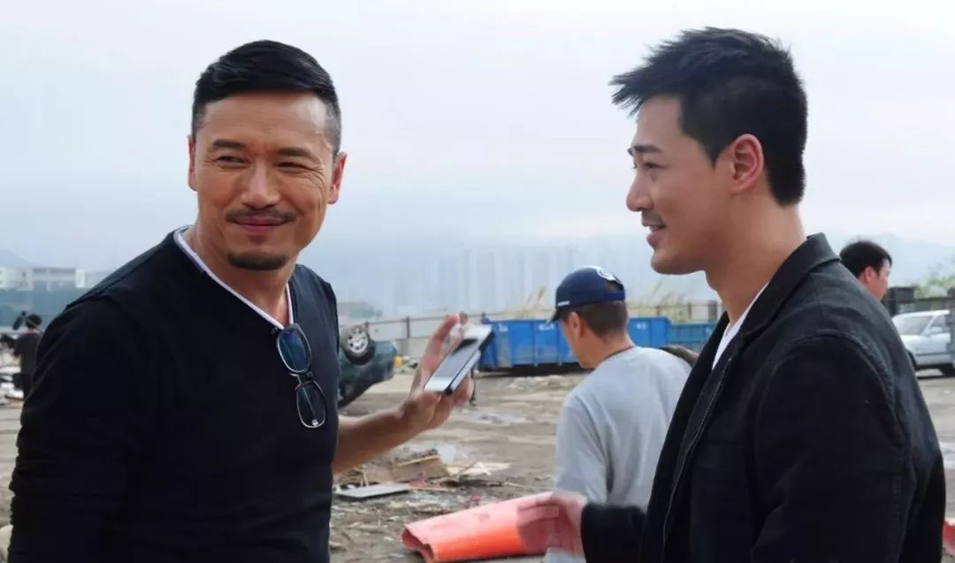 长身玉立_长身玉立能形容男子吗_身长玉立可以形容男人吗