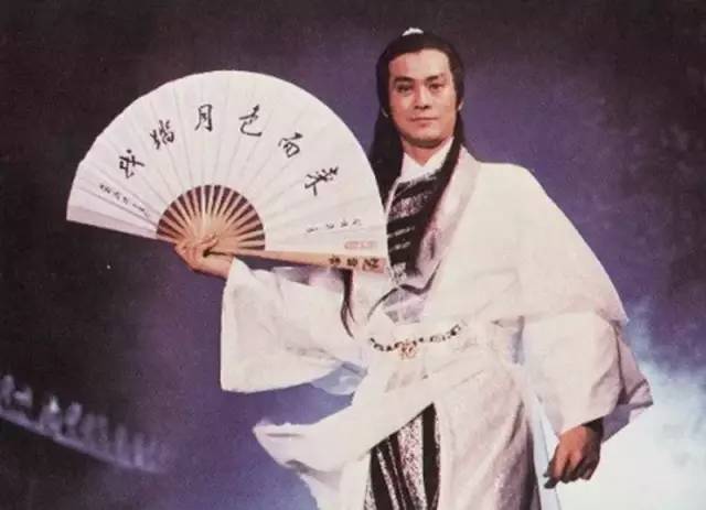 长身玉立_身长玉立可以形容男人吗_长身玉立能形容男子吗