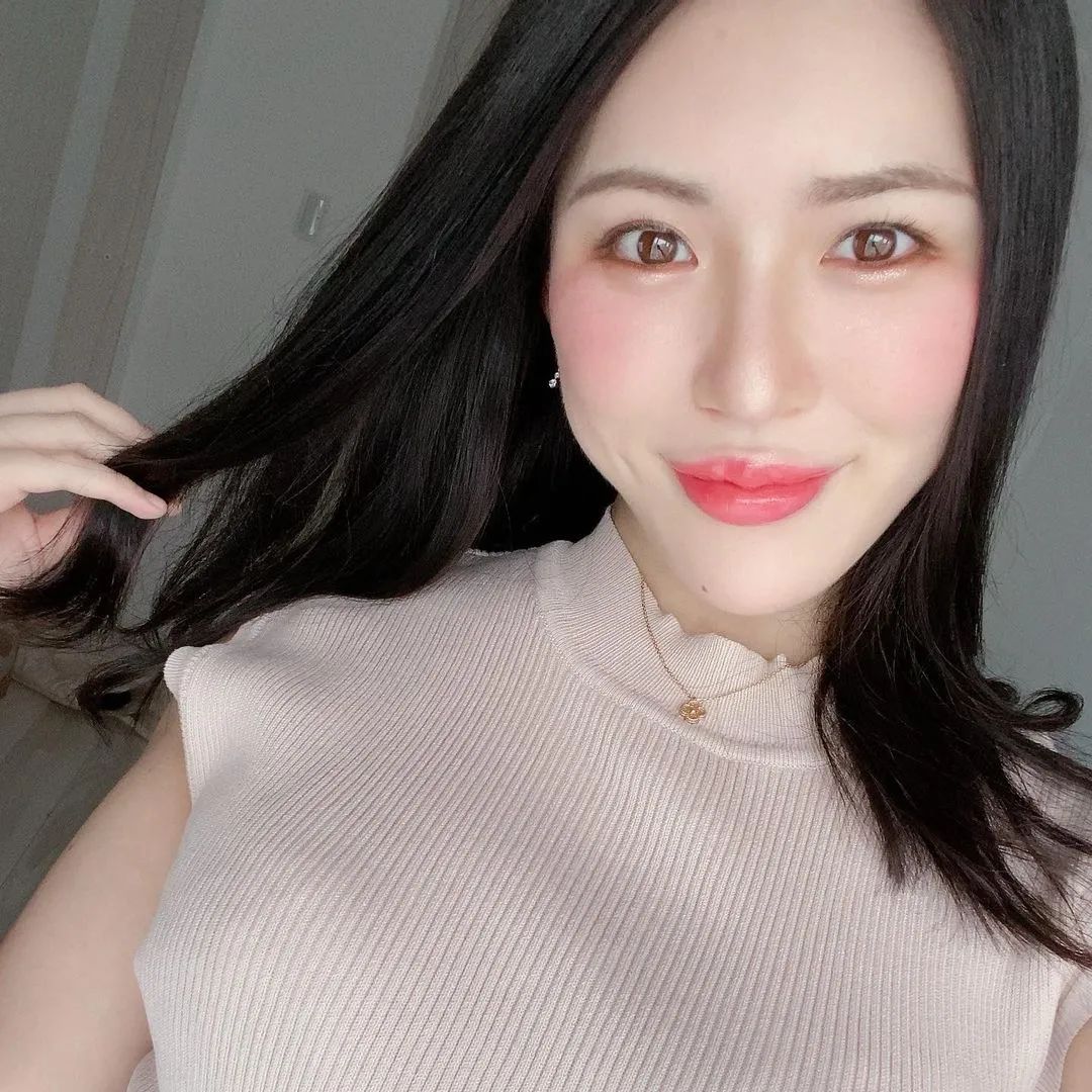 抖意思解释_抖意思类似的字_抖m什么意思