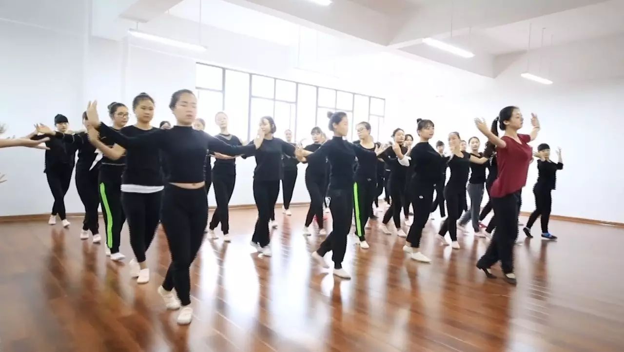 滁州卫校_滁州卫校现在叫什么名字_滁州卫校是中专还是大专